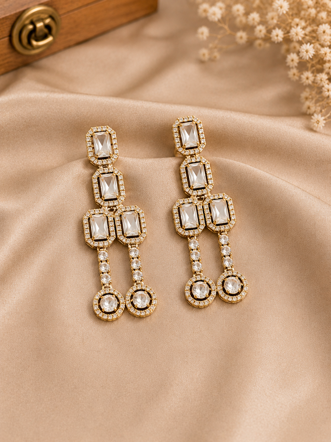Royal Radiance Necklace Set