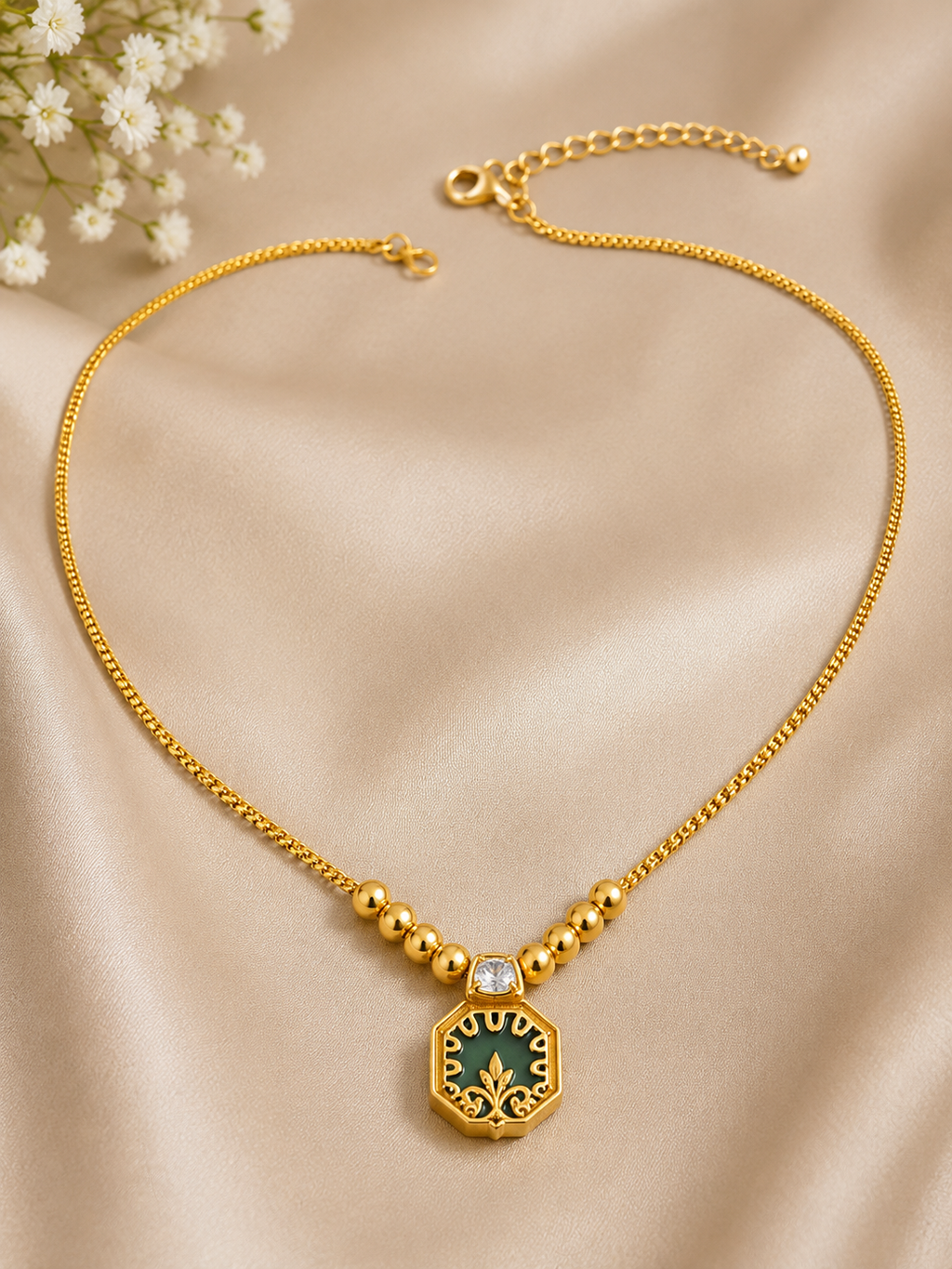 Golden Grace Pendant NecklaceSet