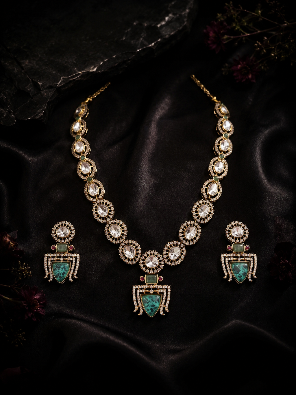 Luxury Emerald Pendant Necklace Set with American Diamonds