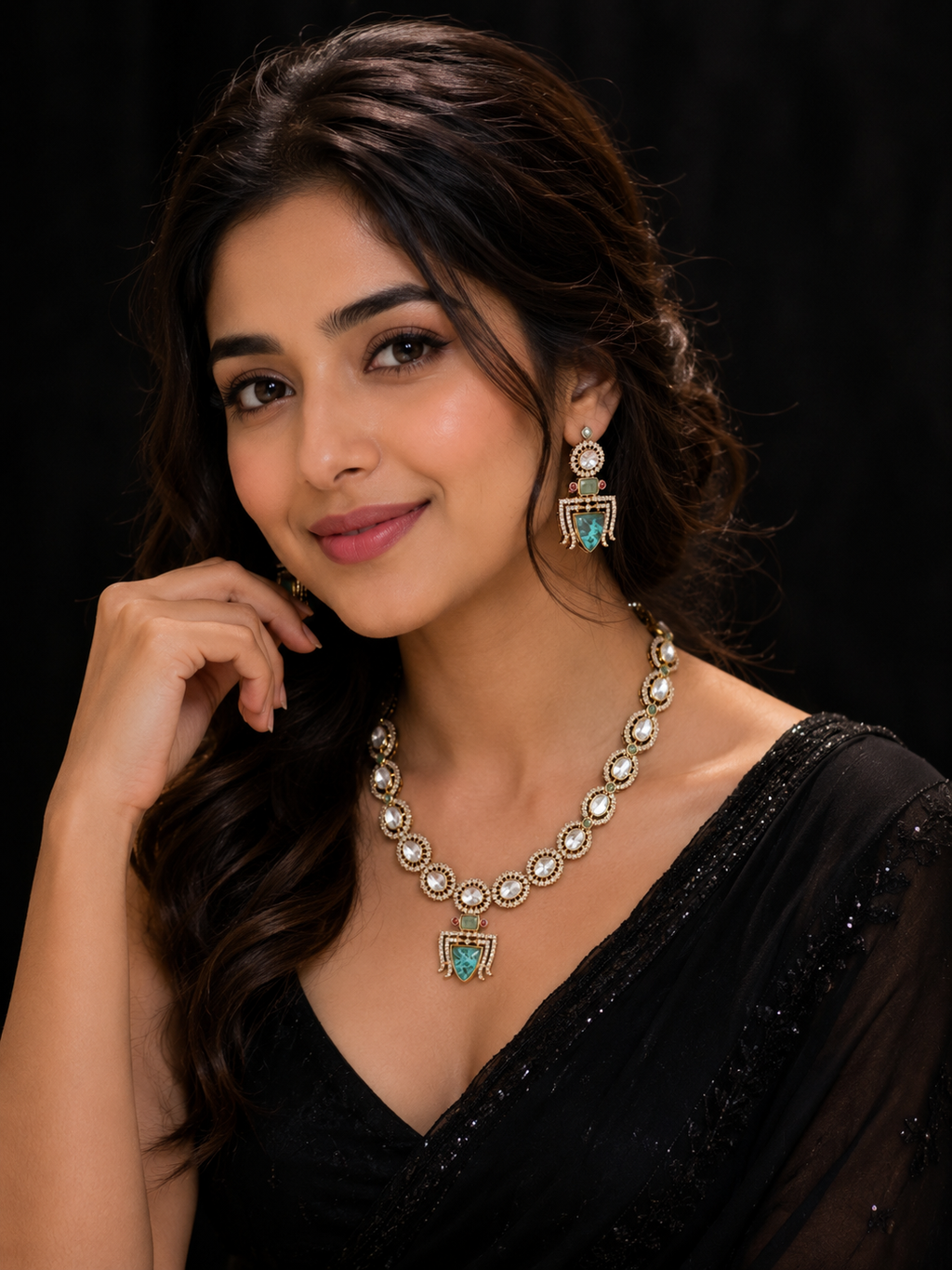 Luxury Emerald Pendant Necklace Set with American Diamonds