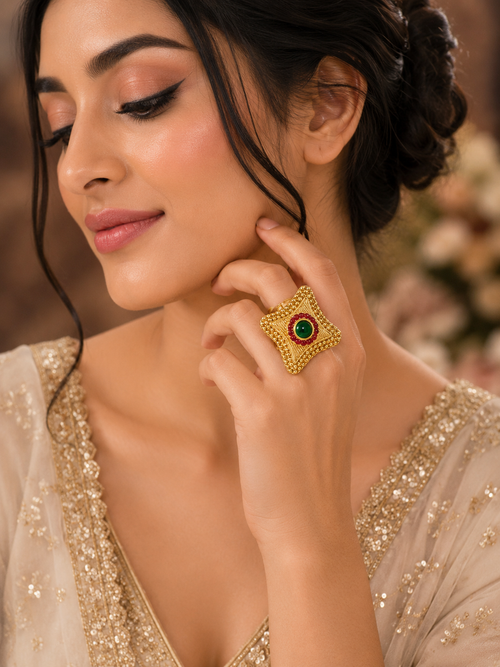 Adjustable Emerald Star Heritage Ring