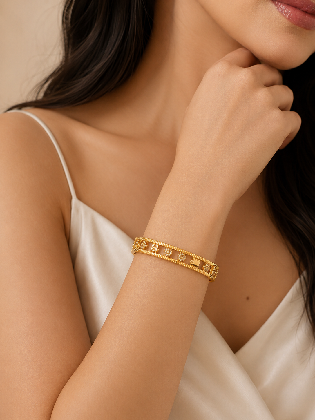 Radiant Deco Luxe Gold Bracelet