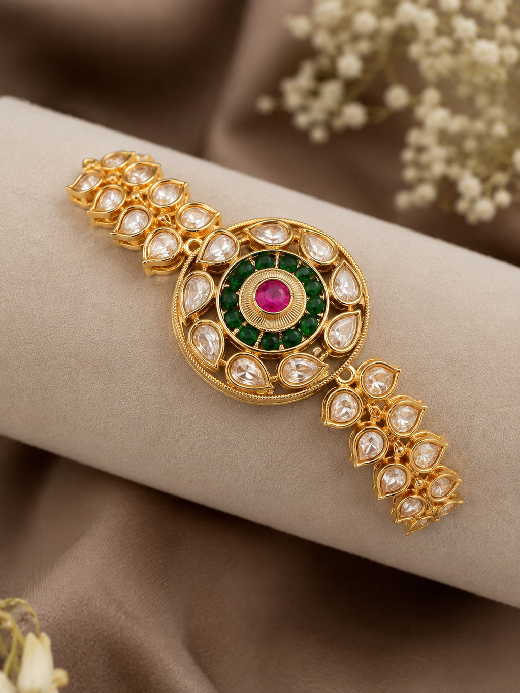 Royal Emerald Kundan Heritage Bracelet