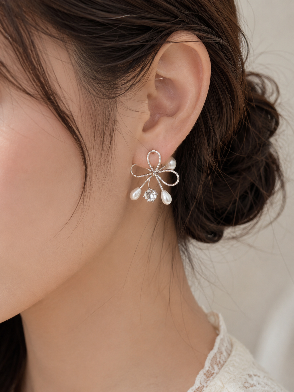 Elegant Pearl Bow Crystal Stud Earrings