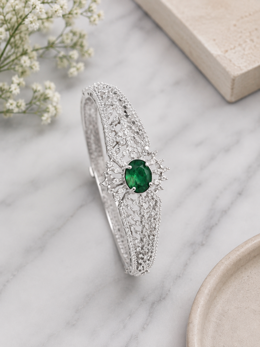 Emerald Royale Luxe Free Size Bracelet