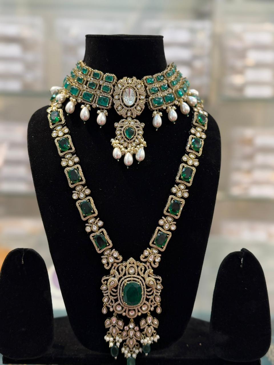 Royal Emerald Bridal Jewelry Set