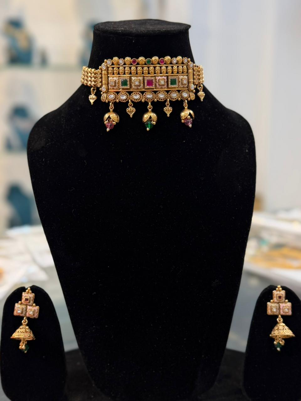 Maharani Noor Choker Necklace