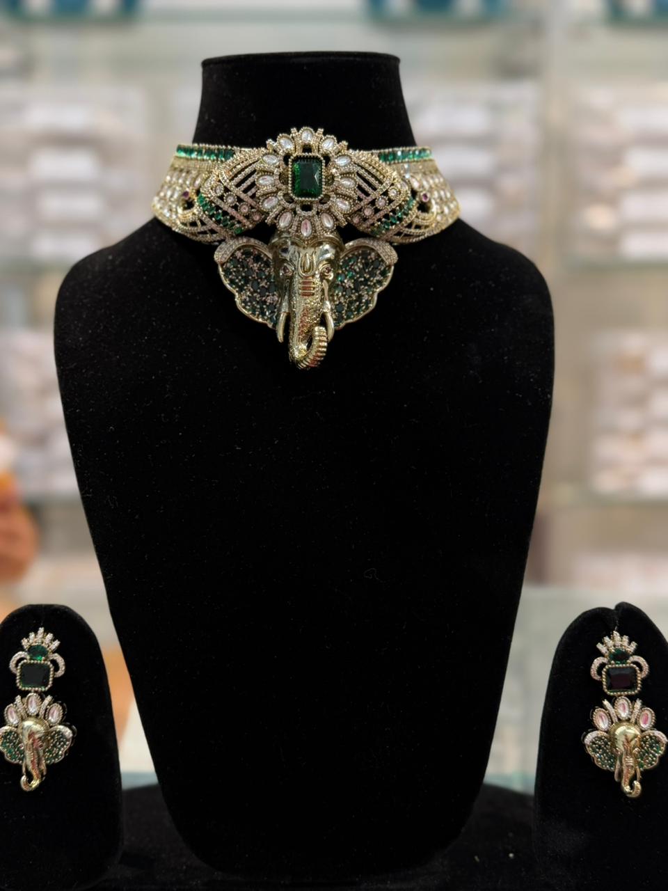 Royal Ganesha Emerald Choker Necklace Set